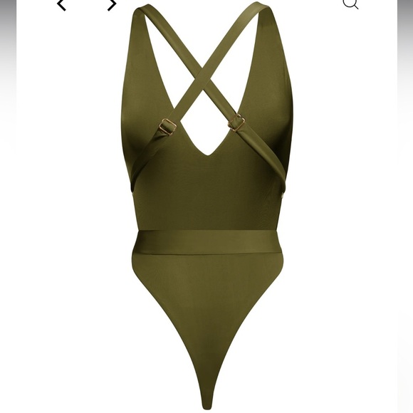 Momma Napa One Piece High Quality Luxury Swimsuit Cheeky High Cut in Green SZ S - Picture 8 of 8